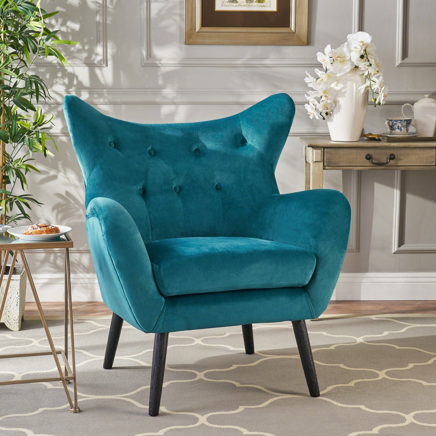 Elegant Teal Armchair for Stylish Living Spaces