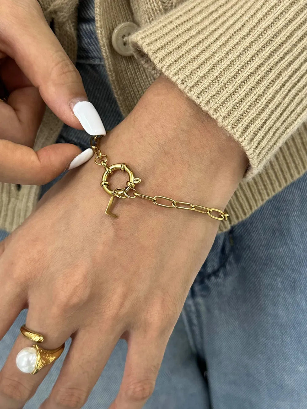18K Gold-Plated Stainless Steel Letter L Bracelet - Korvel