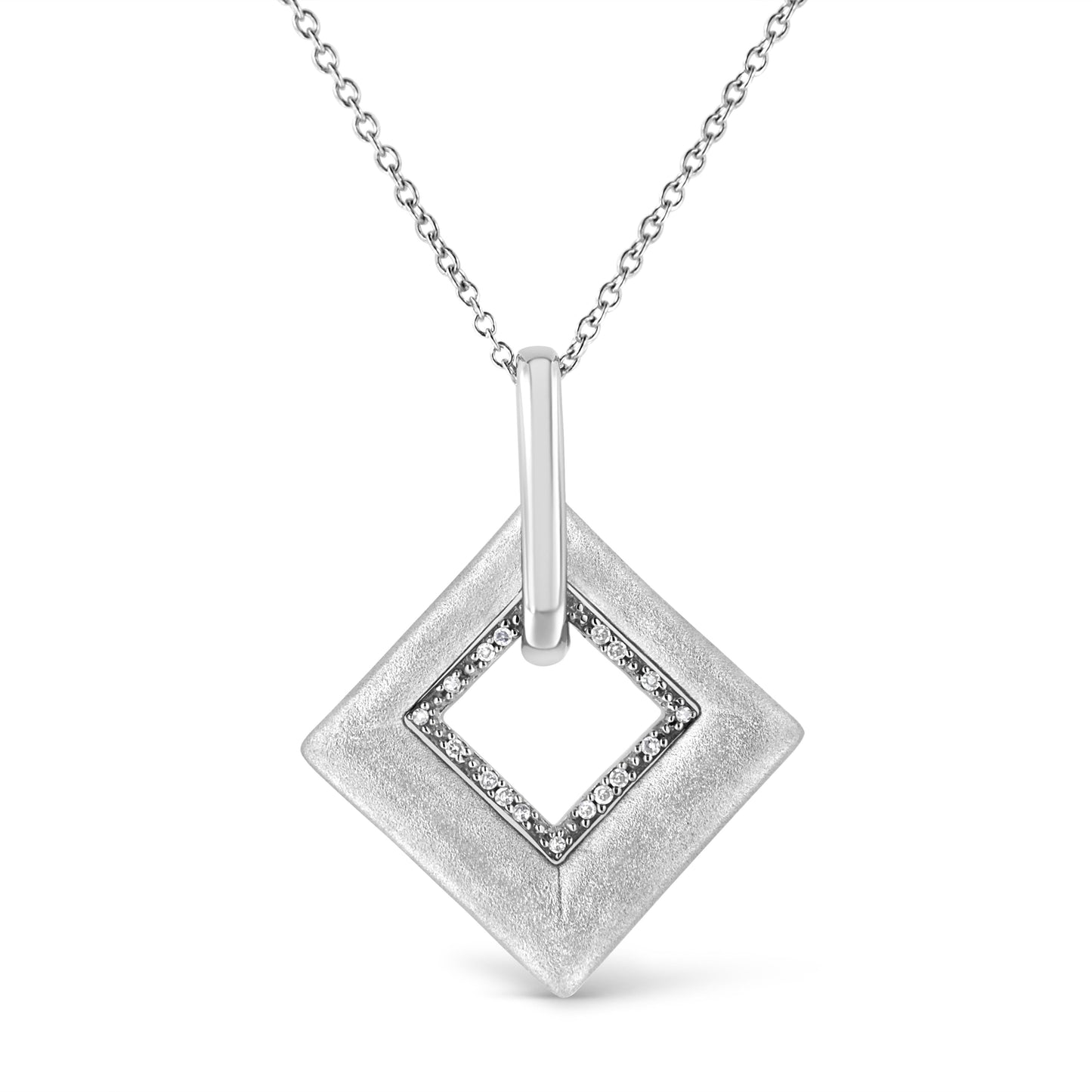 Collar con colgante en forma de cometa con acentos de diamante en plata esterlina .925
