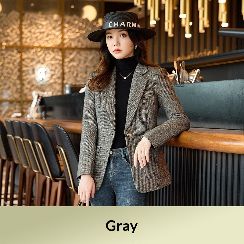 Sophisticated Wool Sport Jacket for Spring and Autumn