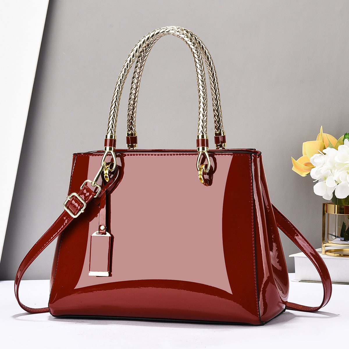 Fashionable Patent Leather Large-Capacity Handbag