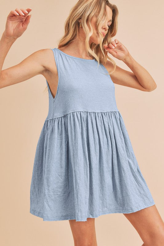 Vestido Mini de Tirantes con Cuello Redondo - Simple y Versátil para el Uso Diario