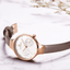 Montre analogique à quartz élégante pour femmes avec bracelet en cuir