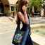 Sac à bandoulière Lotus fait main de la collection Kathmandu