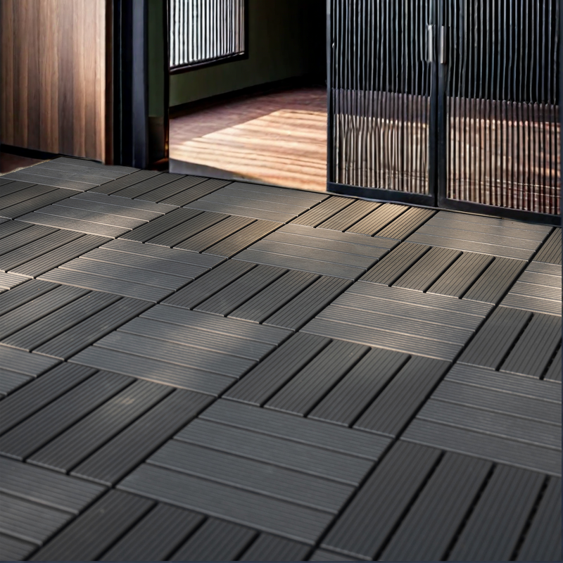 44 pieces of 12x12 square waterproof outdoor terrace tiles - interlocked, all-weather, anti slip, easy to assemble - Korvel