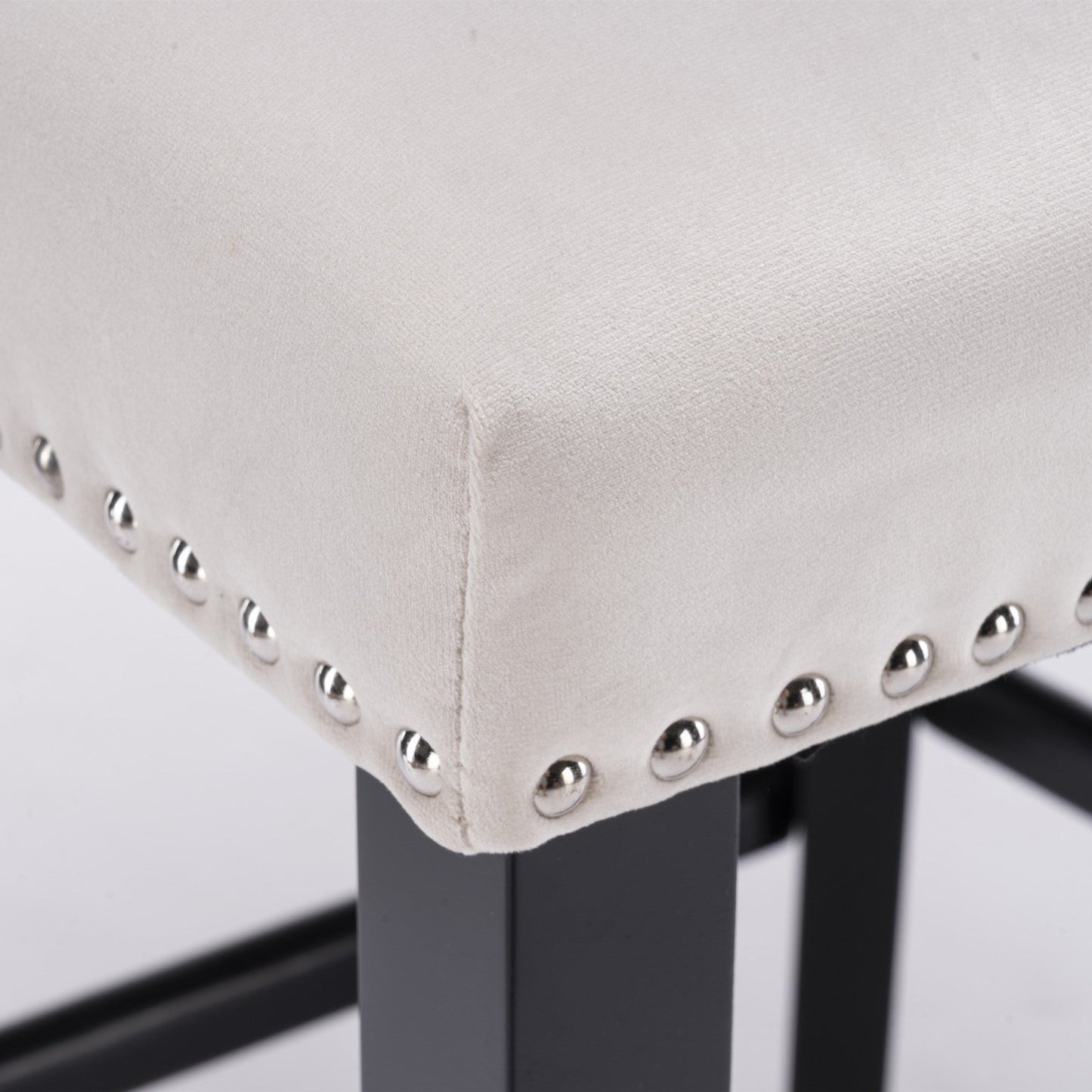 Velvet padded wing back bar stool with button tuft decoration and wooden leg chrome nail head decoration 2-piece set (beige) - Korvel