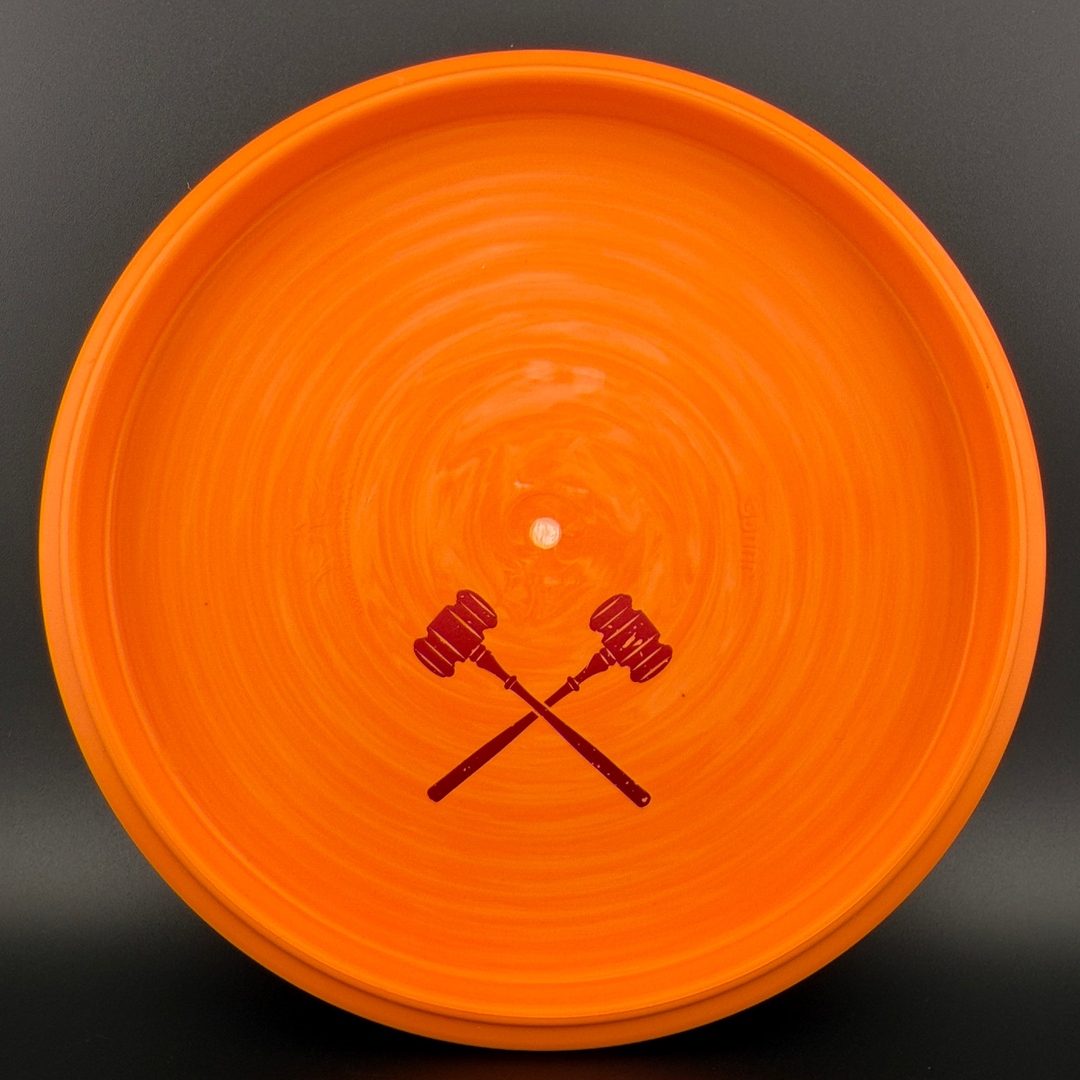 Classic Swirl Judge - Putter de Disc Golf Premium