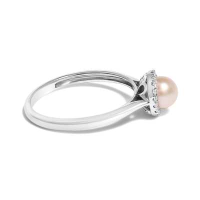10K White Gold Pearl and Diamond Halo Ring - Size 6.5