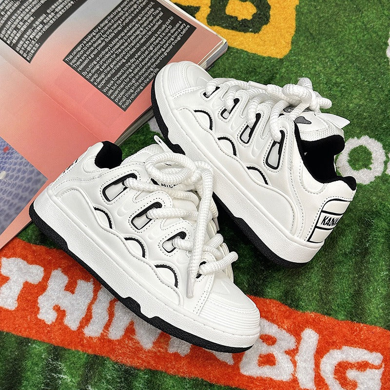 Trendy White Sneakers for Men and Women