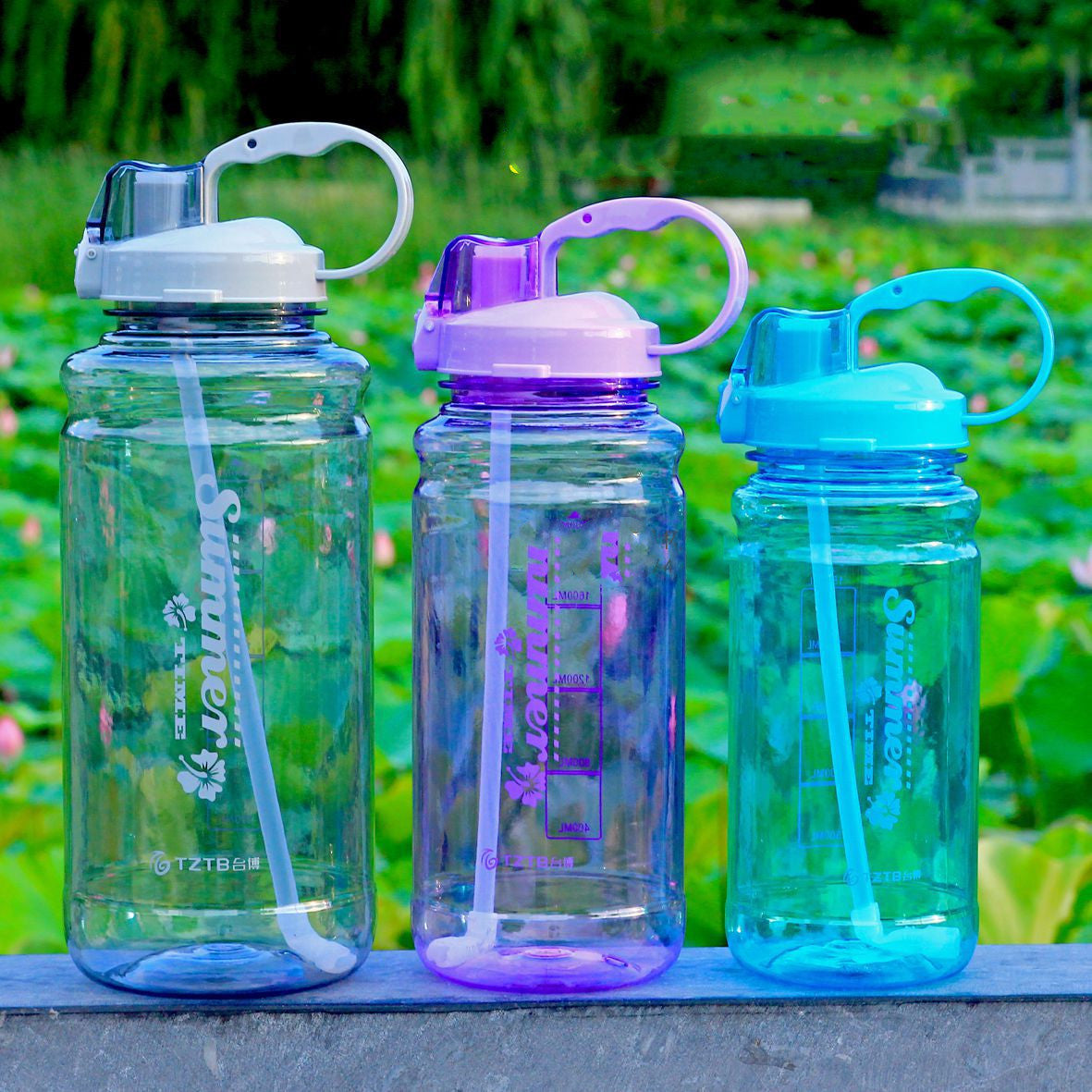 Botella de Agua Plástica de Gran Capacidad Premium