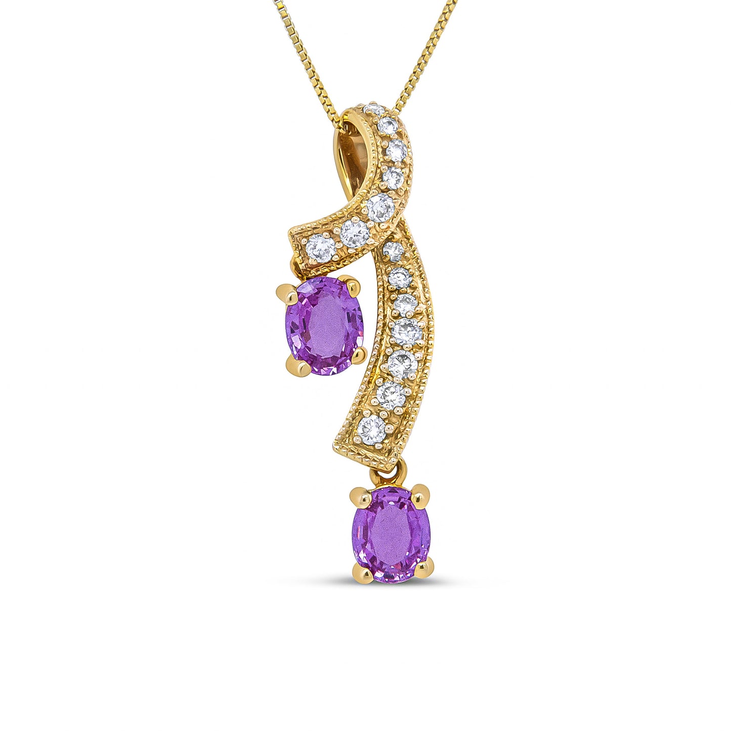 Collar con Colgante de Zafiro Rosa y Diamante en Oro Amarillo de 14K