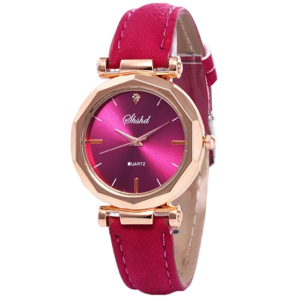 Montre en cuir avec strass pour femmes