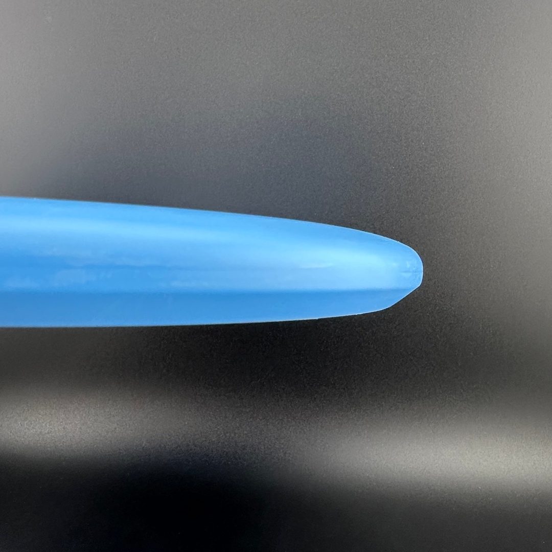 D-Line P2 (Flex 1) - Édition Spéciale Putter de Disc Golf