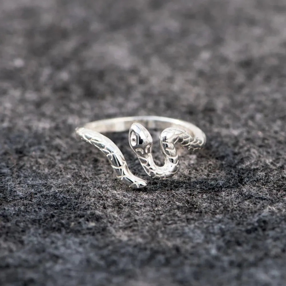 925 Sterling Silver Snake Ring - Korvel