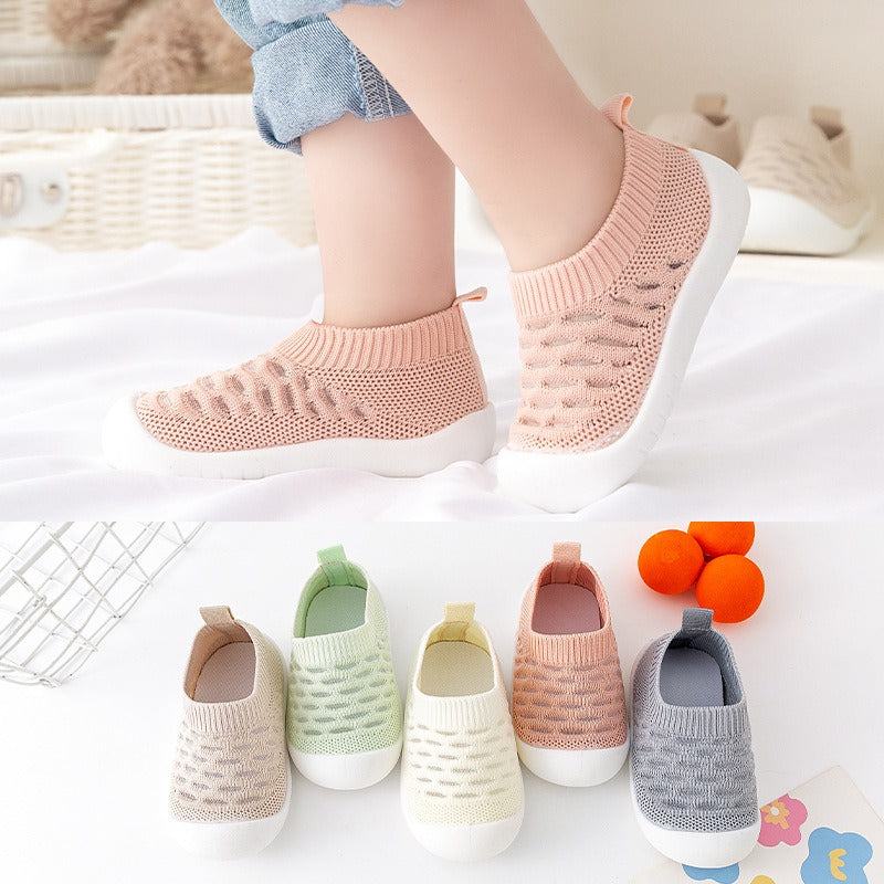 Baby walking shoes indoor anti slip baby front shoes with soft soles for boys and girls shoes - Korvel