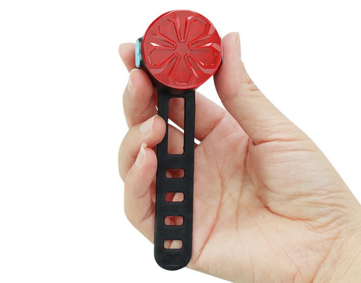 5 IN 1 Multifunction Bicycle Light USB Solar Charging Horn Phone Holder Power Bank Front Lamp For Bicycle Led Lamp Accessories - Korvel