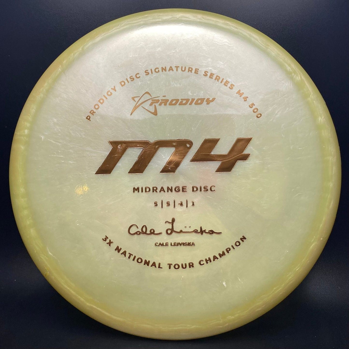 M4 (500) - Série Signature Cale Leiviska 2022