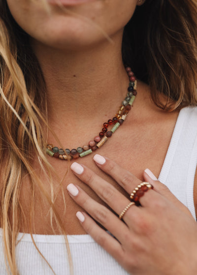 Collar de Ámbar Báltico Crudo Cognac con Jade Verde y Ágata Rayada