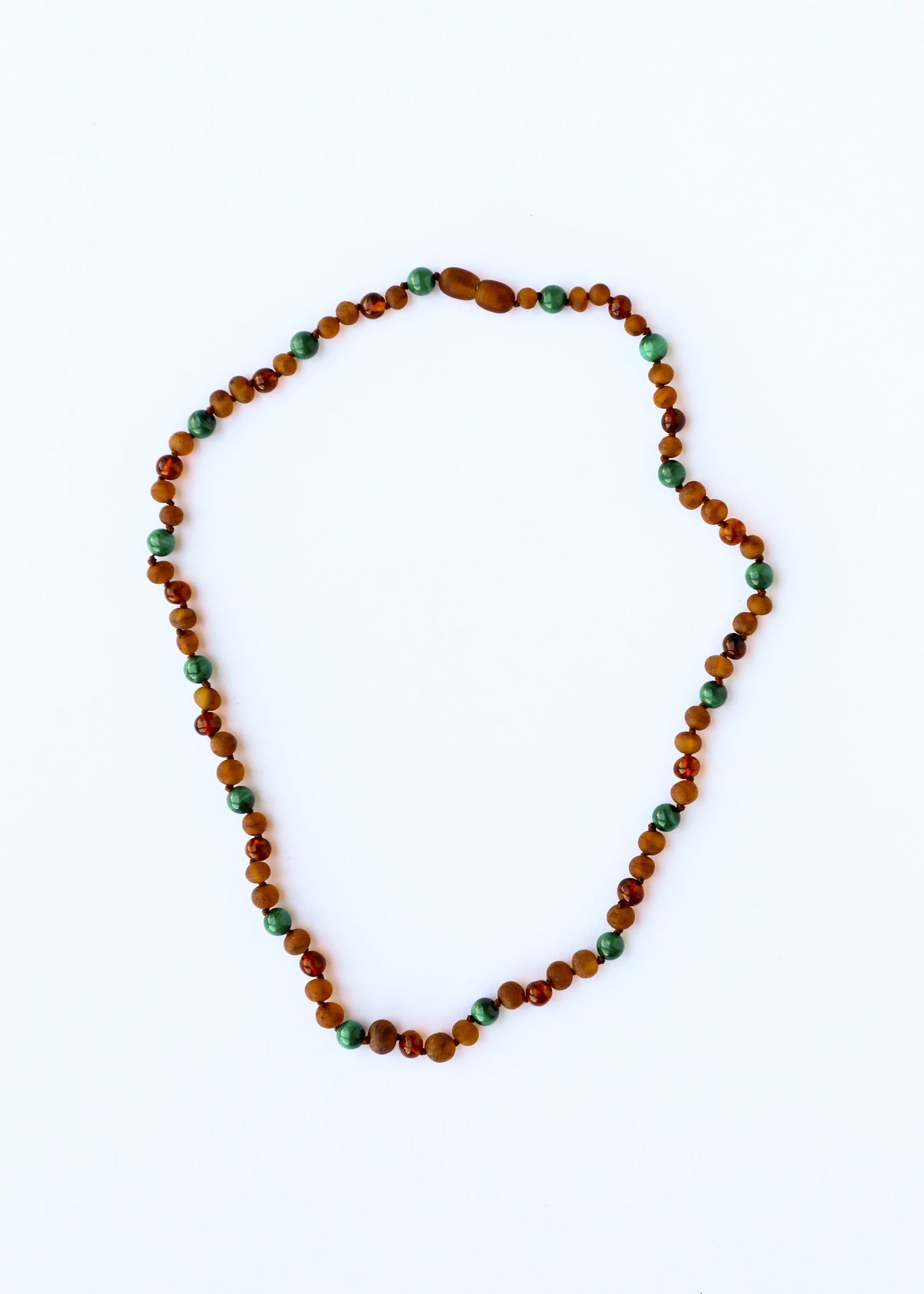 Collier Halo en Ambre de la Mer Baltique et Malachite