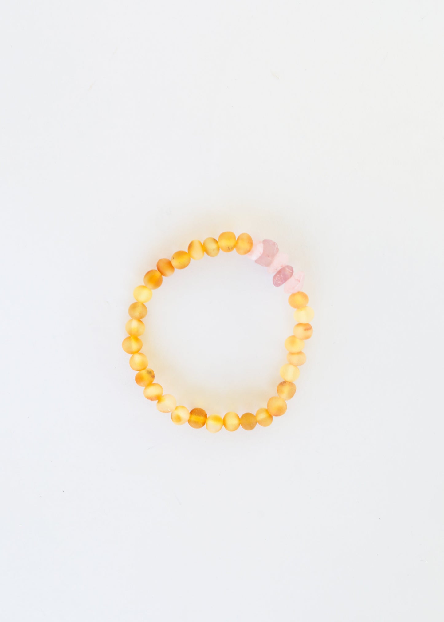 Bracelet pour adulte en ambre baltique miel brut et quartz rose