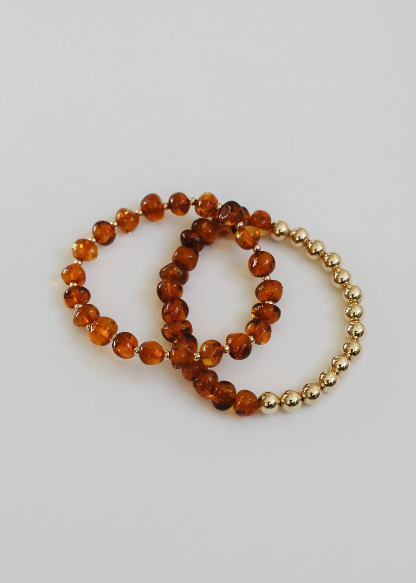 Bracelets en ambre de la mer Baltique et en or rempli de 14 carats Sun + Moon