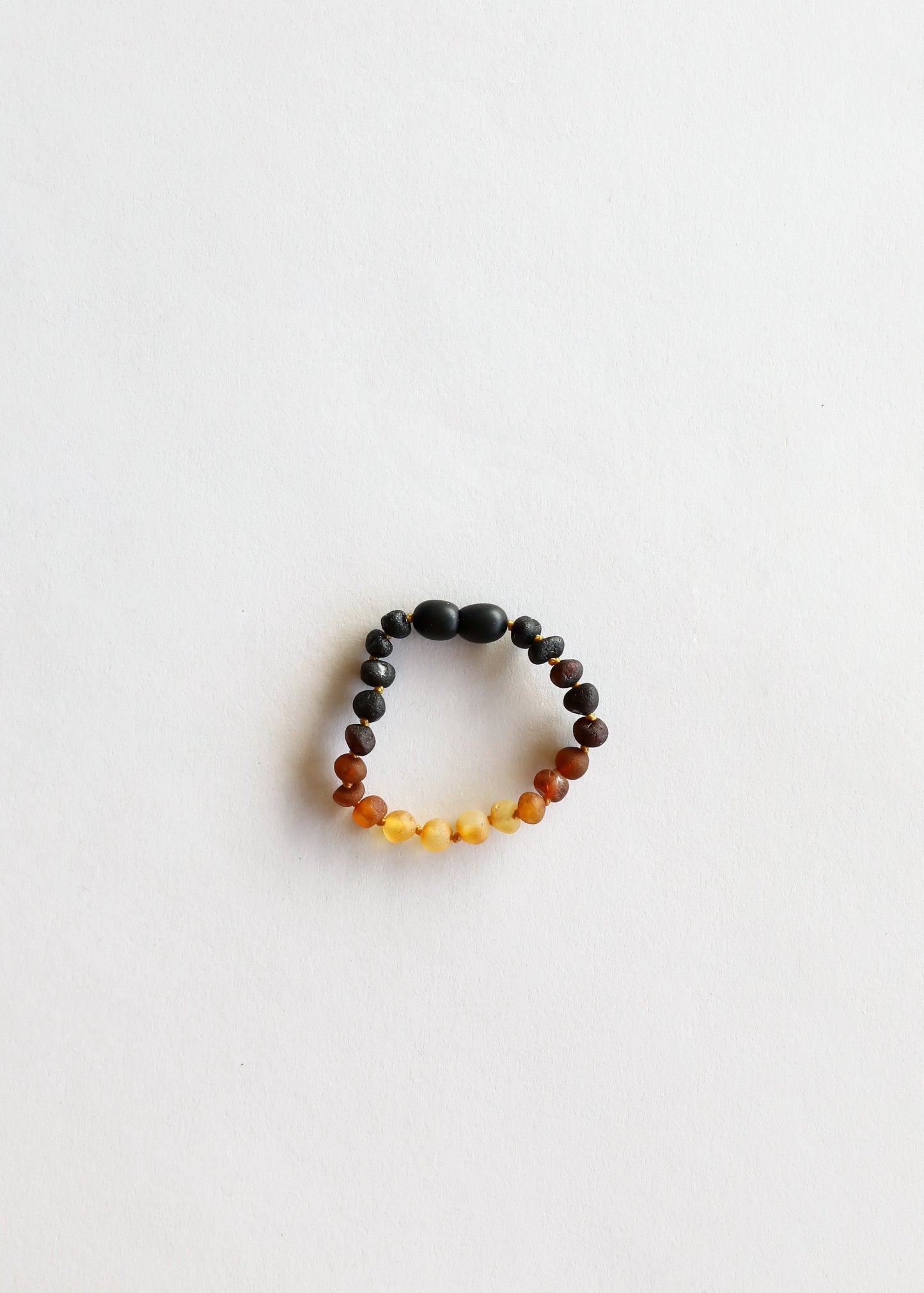 Bracelet ou chevillère en ambre baltique ombragé brut