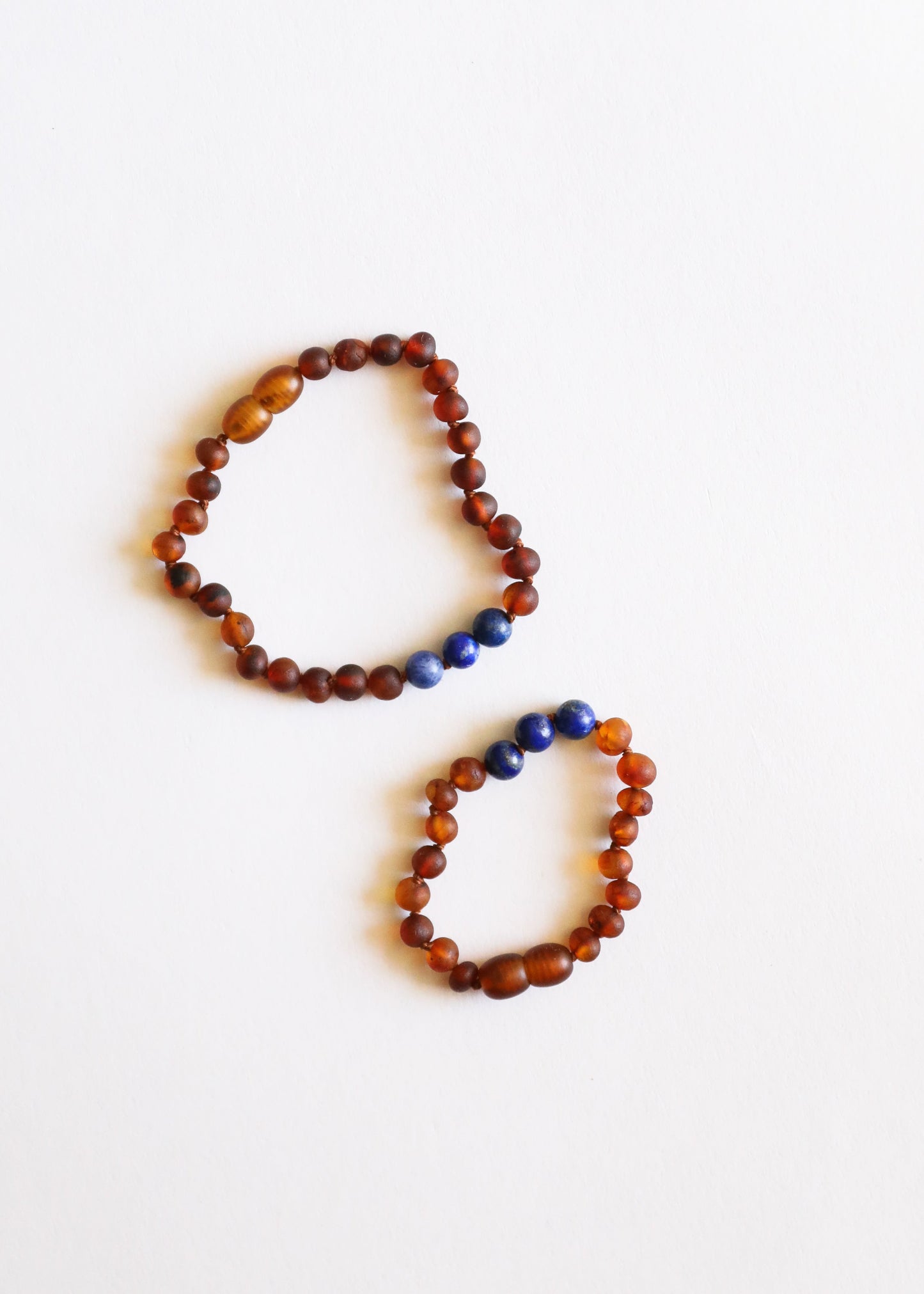 Pulsera o Tobillera de Ámbar Báltico Crudo y Lapislázuli