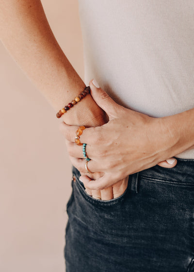 Raw Cognac Baltic Amber & Mookaite Jasper Stretch Bracelet
