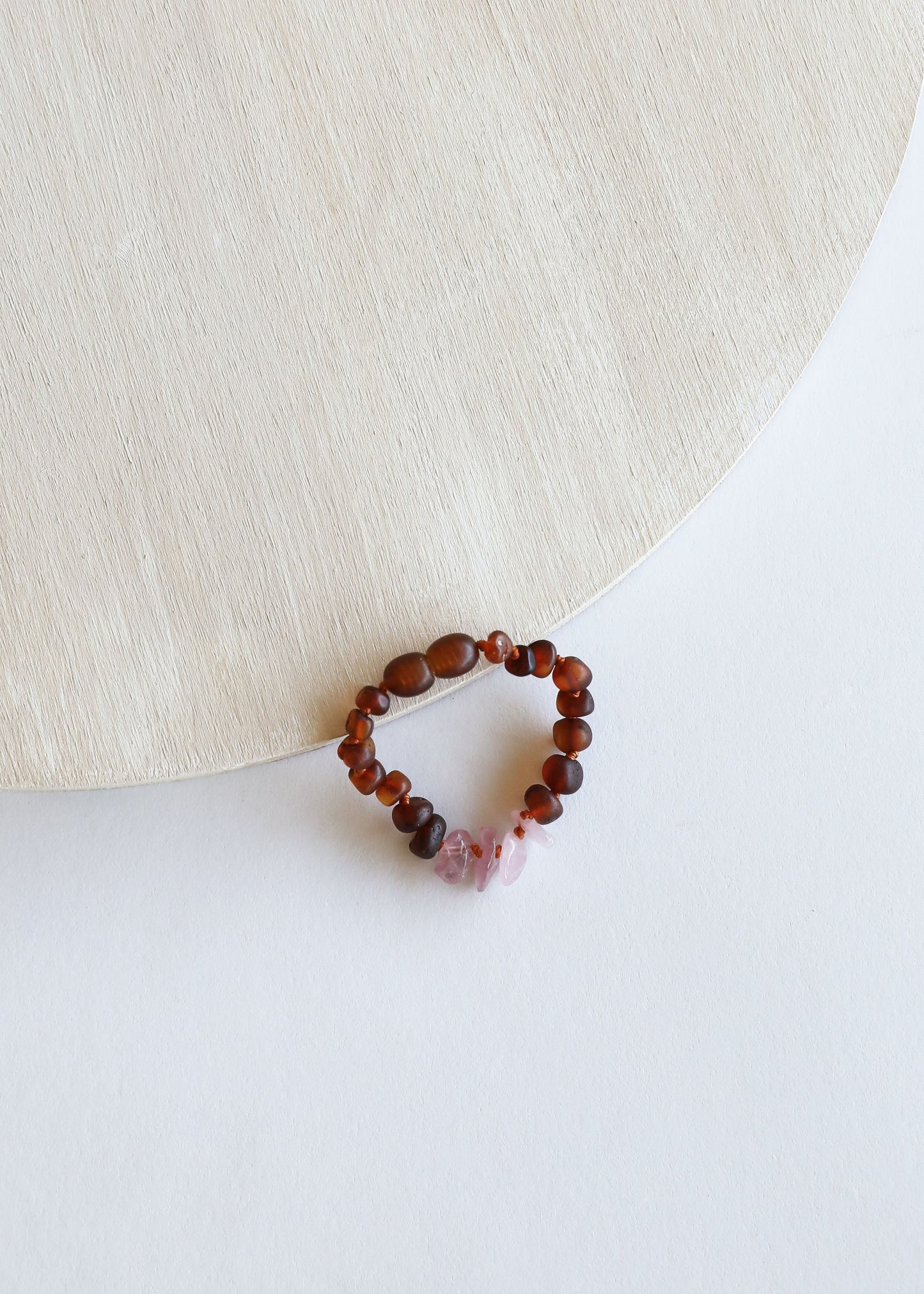 Conjunto de Pulseras de Ámbar Báltico Cognac Crudo y Cuarzo Rosa