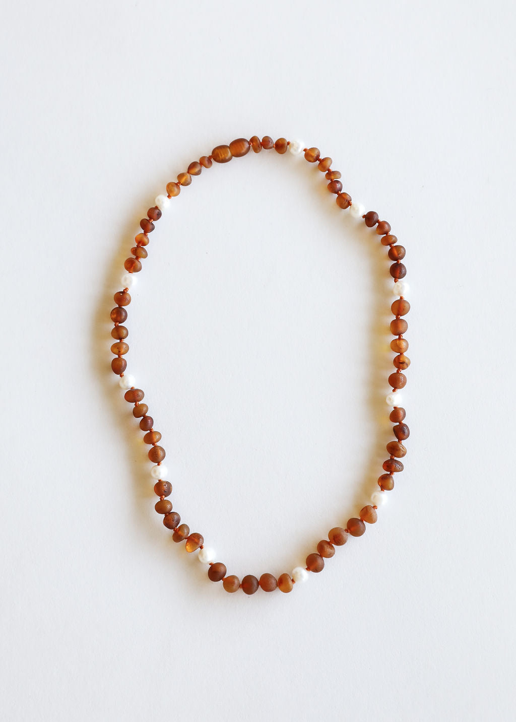 Collier Halo en Ambre Baltique Cognac Brut et Perles