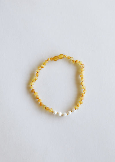 Collar de Ámbar Báltico y Perlas de Miel Cruda