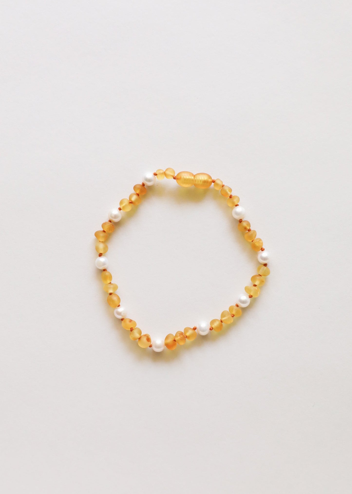 Bracelet ou anklet en ambre baltique miel brut et perles halo
