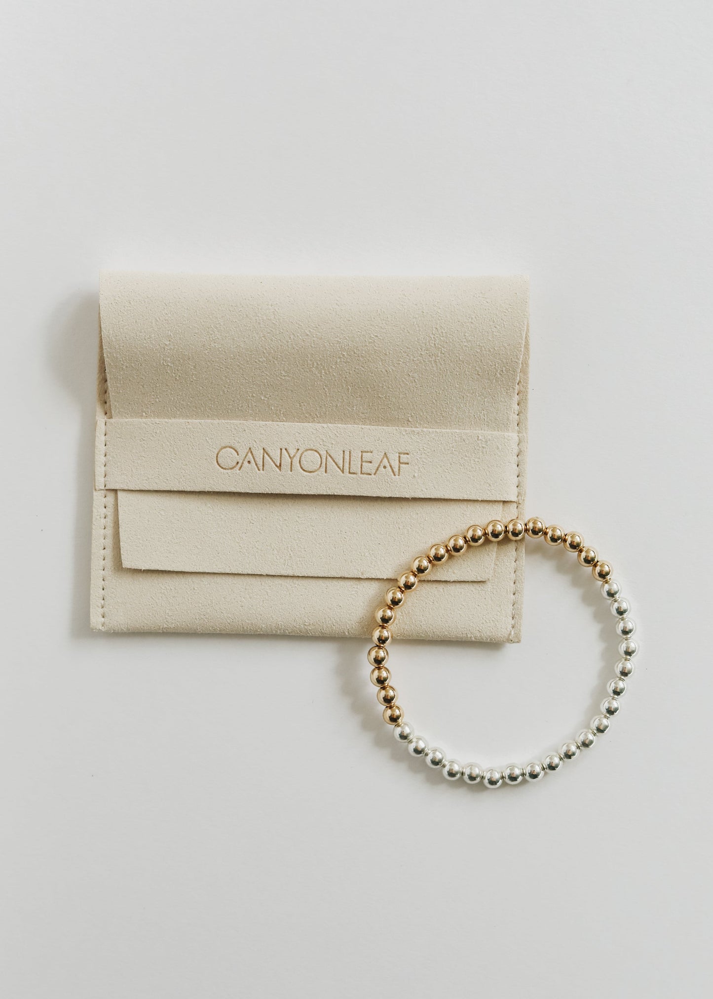 Bracelet en perles de lune en argent sterling et en or 14 carats