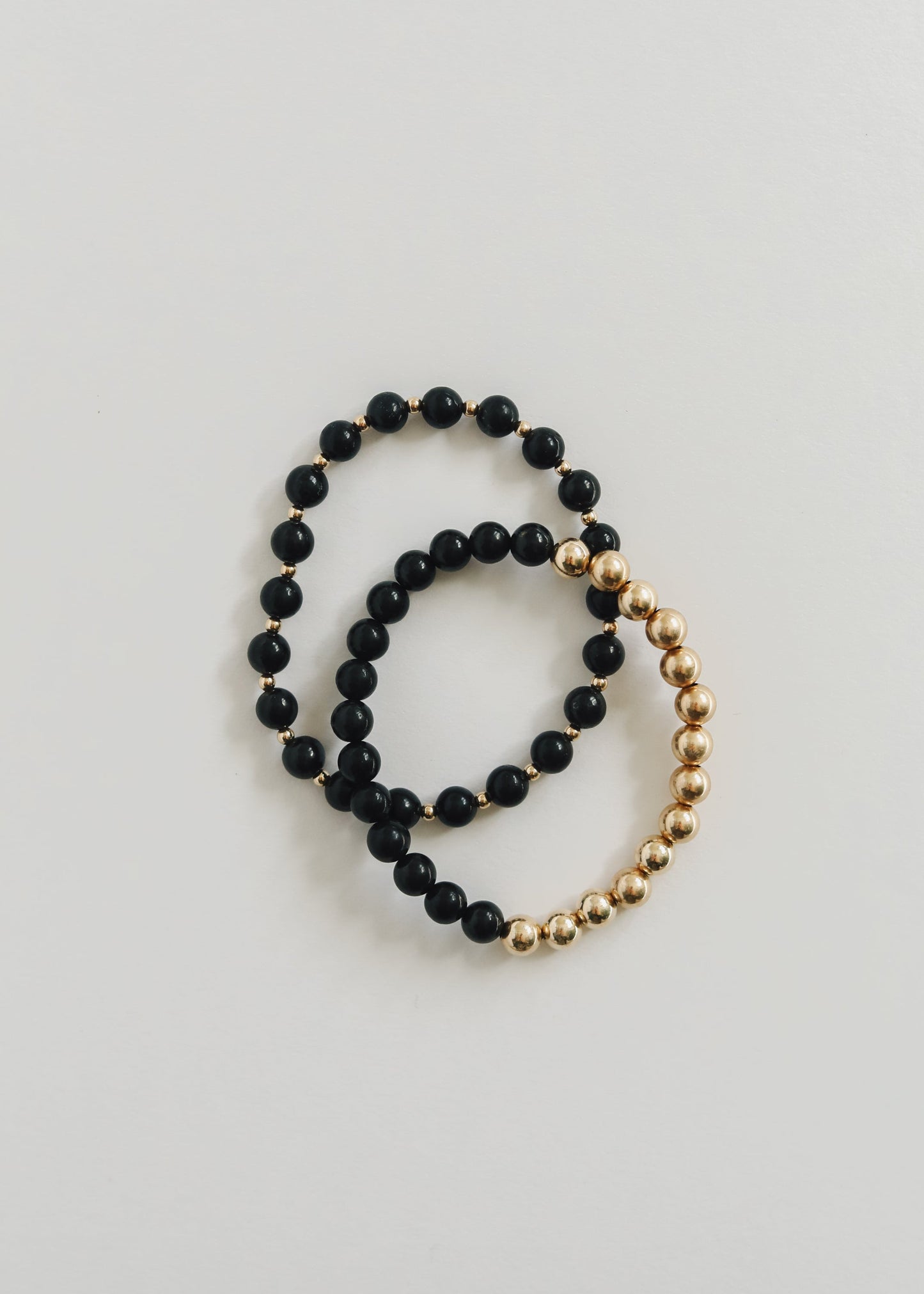 Pulsera Elástica de Sol y Luna de Shungita con Baño de Oro de 14k