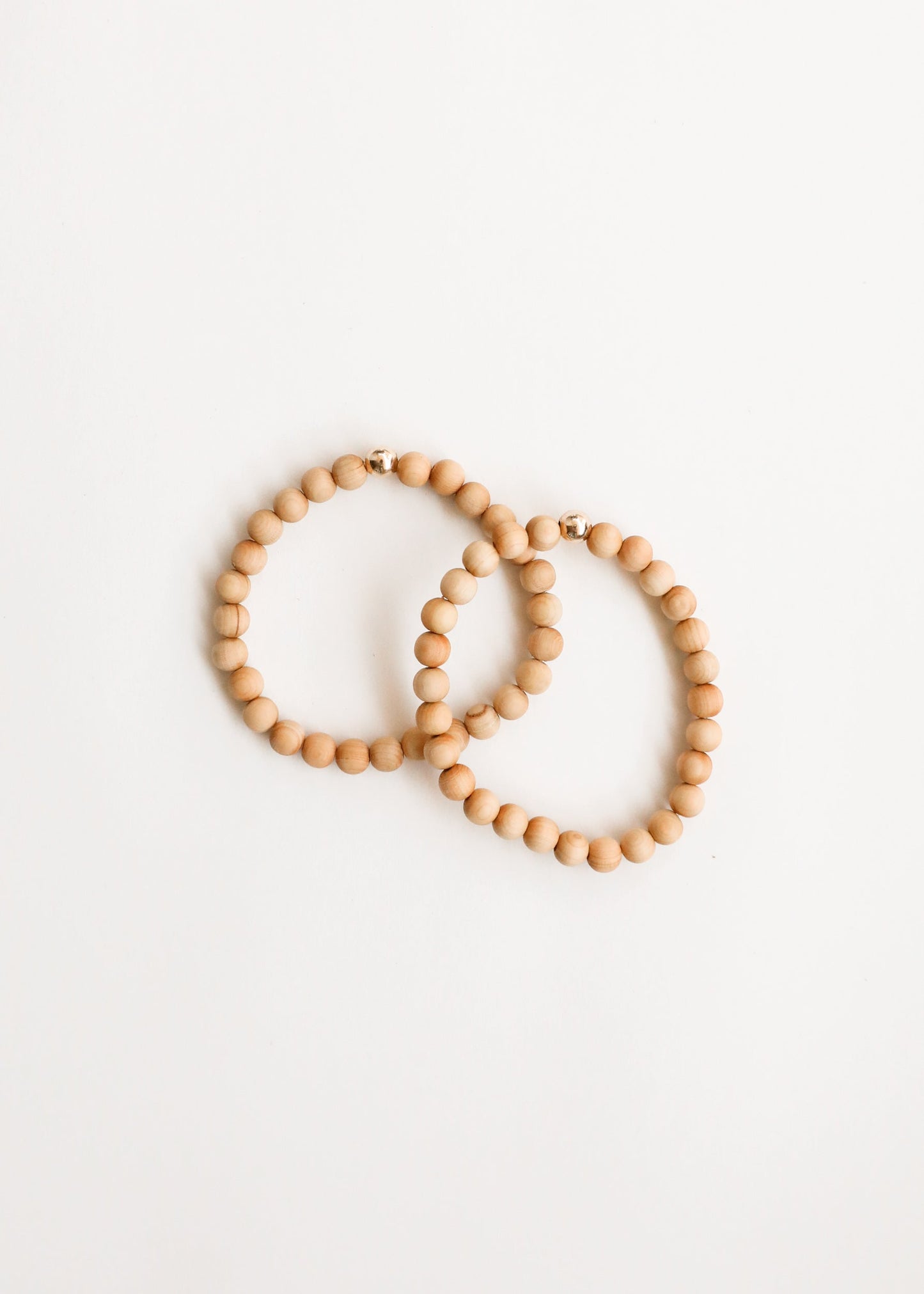 Bracelet en bois de cyprès et perles en or 14K
