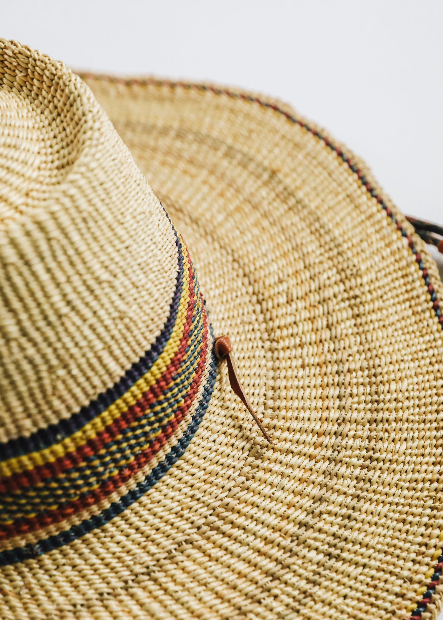 Sombrero de sol tejido a mano