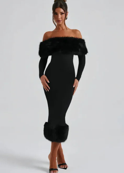 Vestido Ajustado con Cuello de Piel