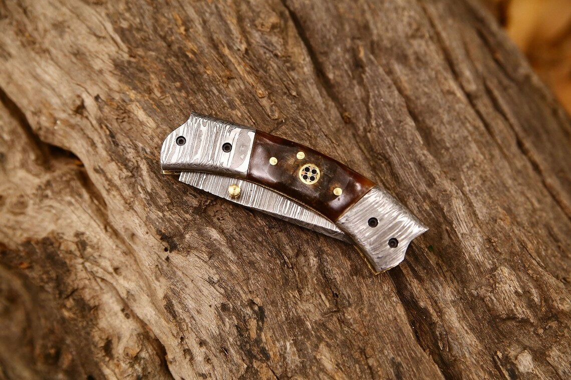 Exquisite Custom Damascus Steel Folding Pocket Knife – 3-Inch Blade with Sheep Horn Handle & Leather Case – Ideal Gift by KBS Knives - Korvel
