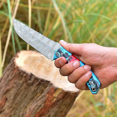 Bespoke Damascus Steel Hunting Knife - Artisan Crafted - Korvel