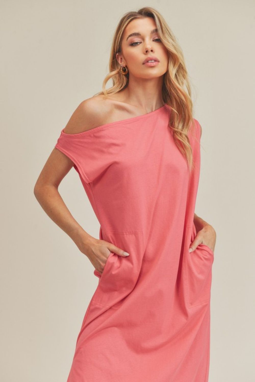 Chic Side Slit Round Neck Sleeveless Midi Dress for Women