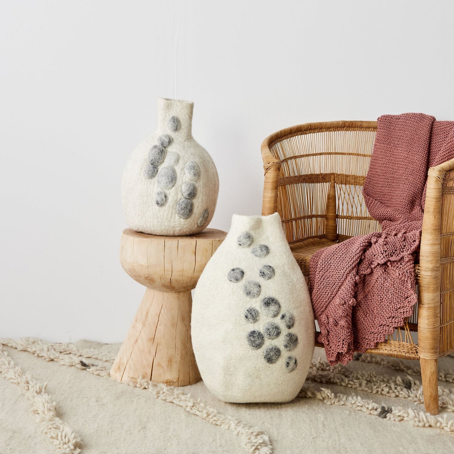 Cesta de Calabaza de Lana Filtrada a Mano Pebble