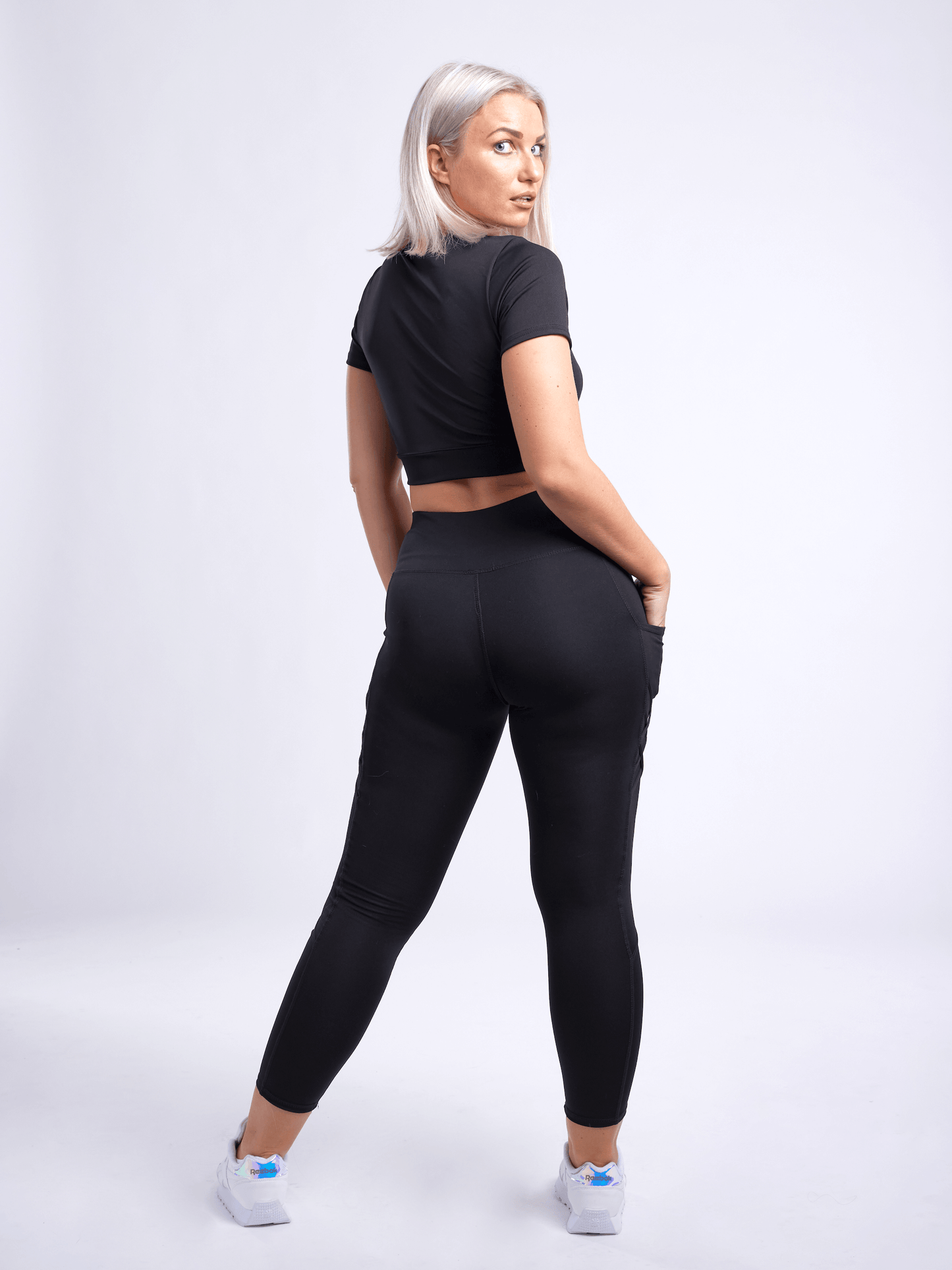 JupiterGear Crop Top à Manches Courtes