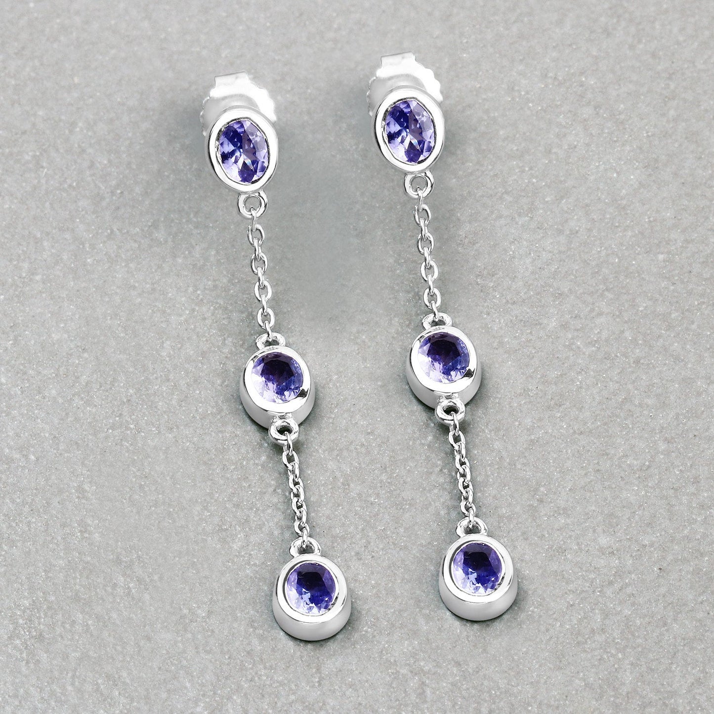 Boucles d'oreilles en argent sterling avec tanzanite véritable de 1,98 carat