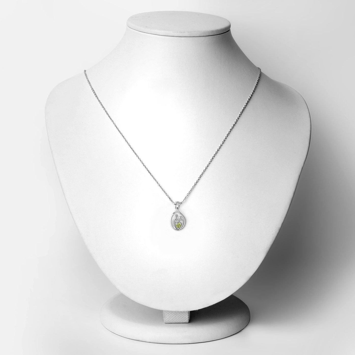 Pendentif en argent sterling .925 avec péridot véritable de 0,15 carat
