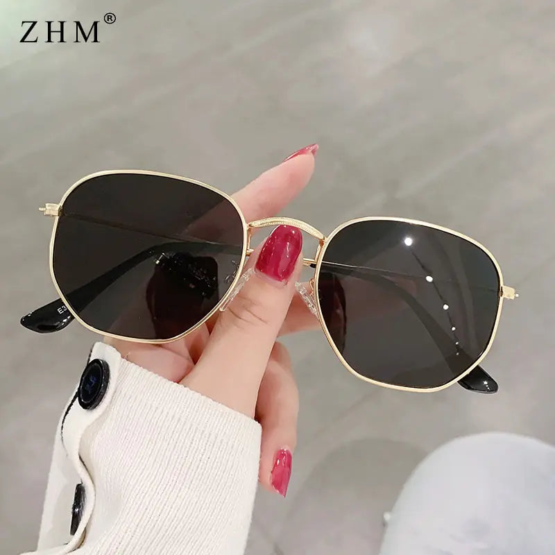 Luxury Classic Square Metal Frame Sunglasses