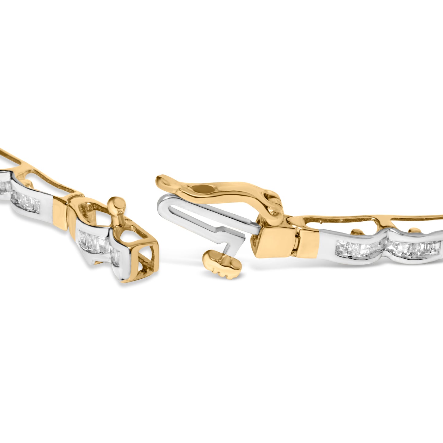 Bracelet en lien en diamant taillé en baguette en or jaune 10k