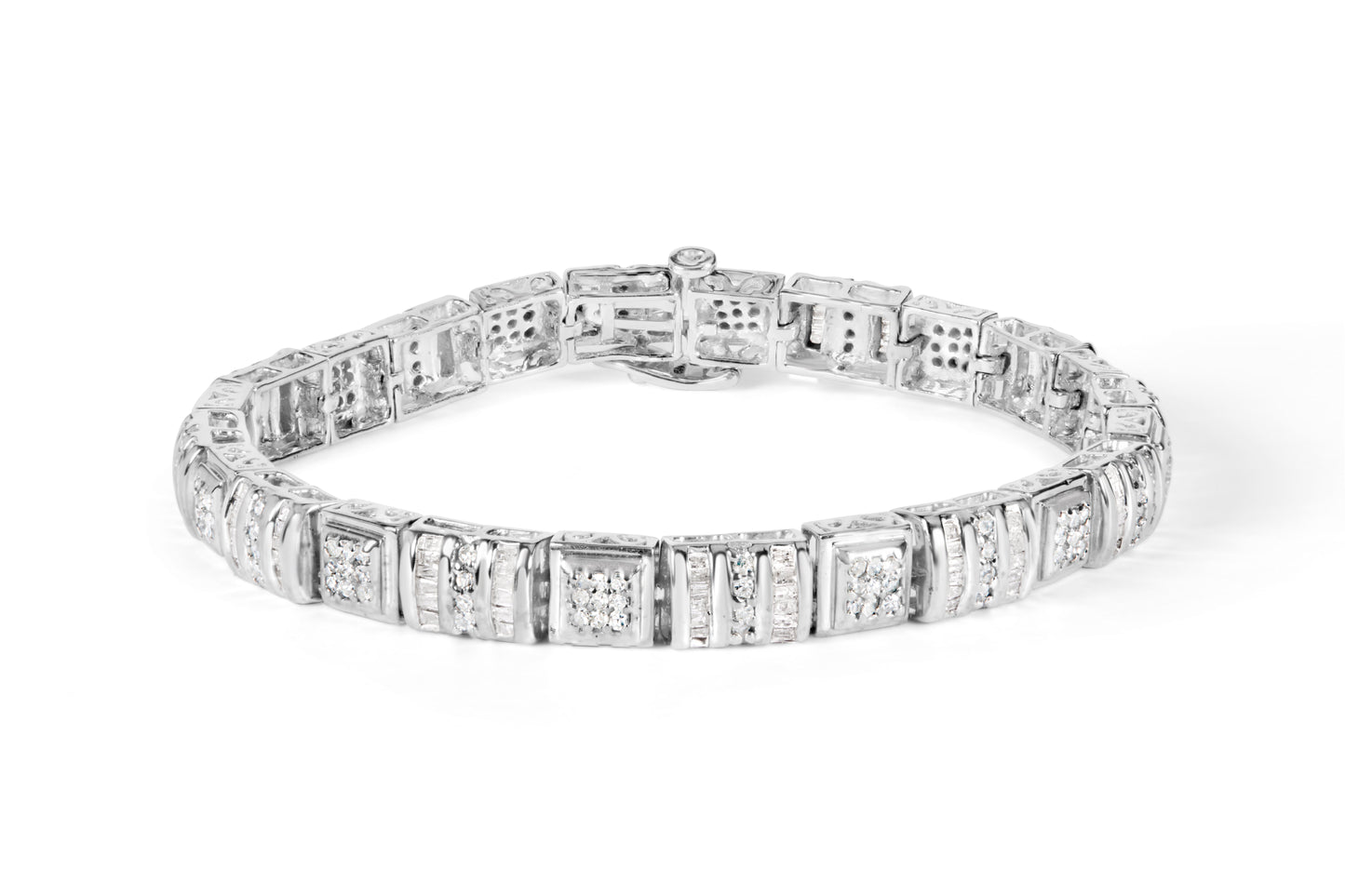 Pulsera de Diamantes de Oro Blanco de 10K con Cortes Redondos y Baguette