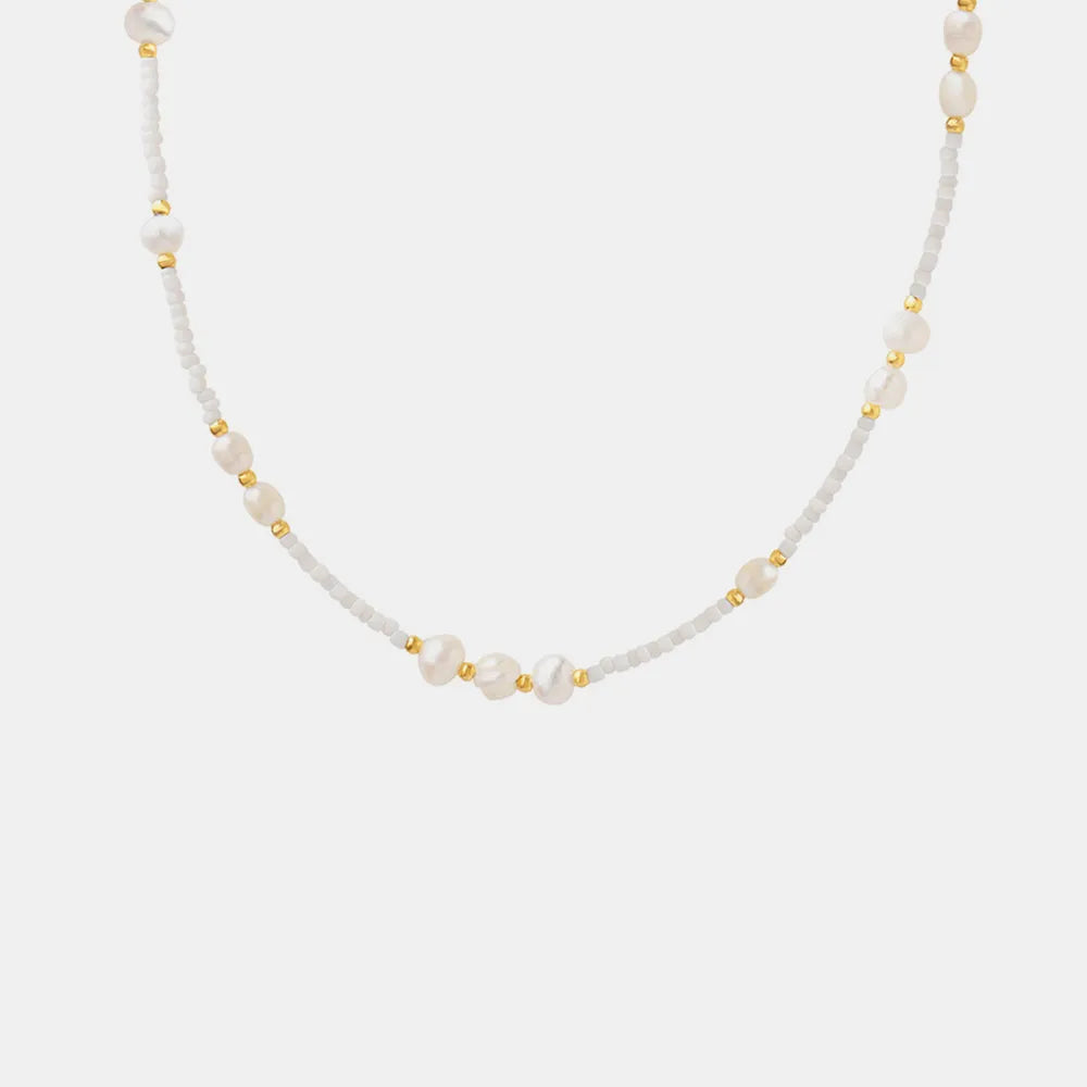Collier en perles de verre en acier titane