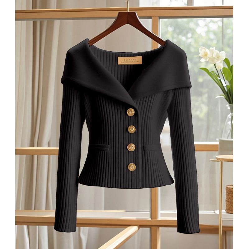 Elegant Loose-Fit Sweater for Effortless Style