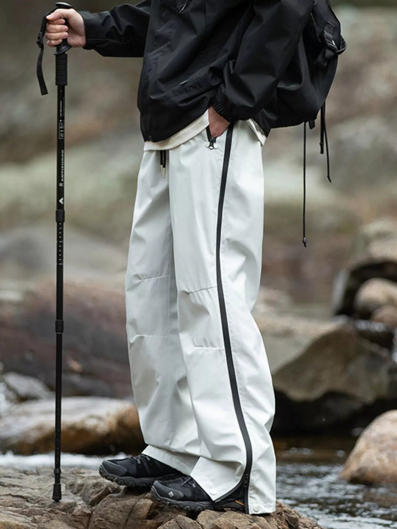 Men's Tactical Cargo Pants for Outdoor Adventures